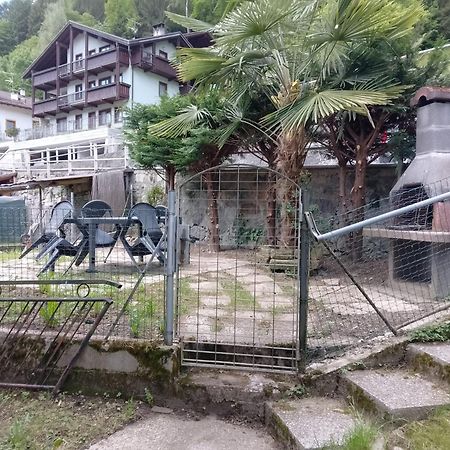 La Casa Di Siro Lägenhet Caderzone Exteriör bild