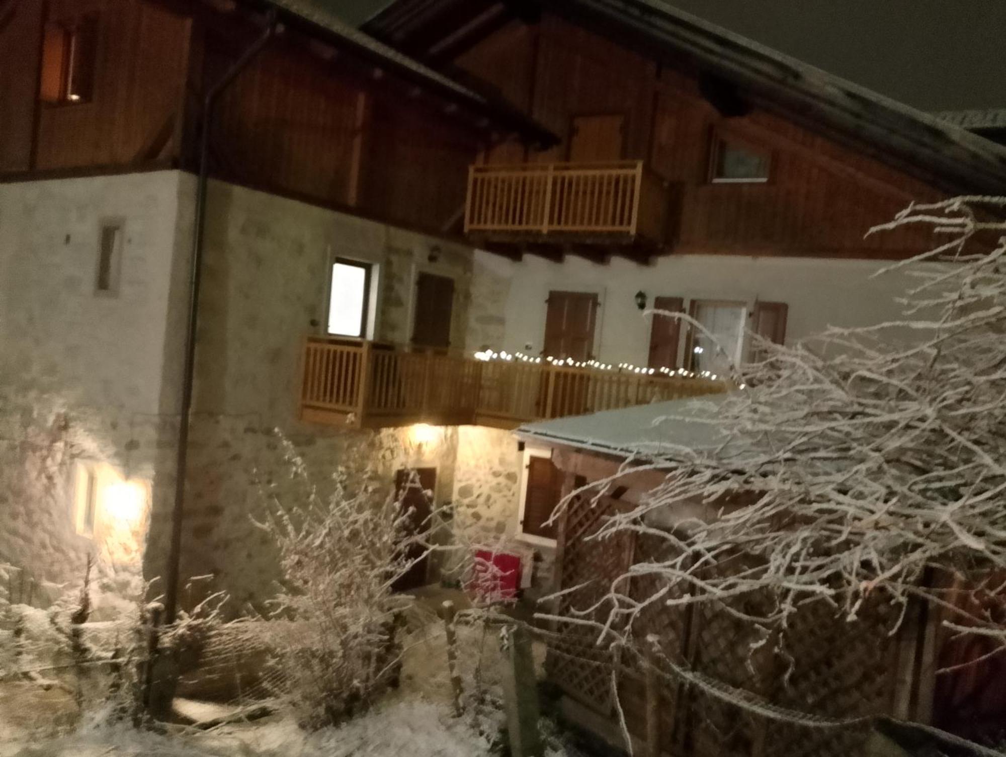 La Casa Di Siro Lägenhet Caderzone Exteriör bild