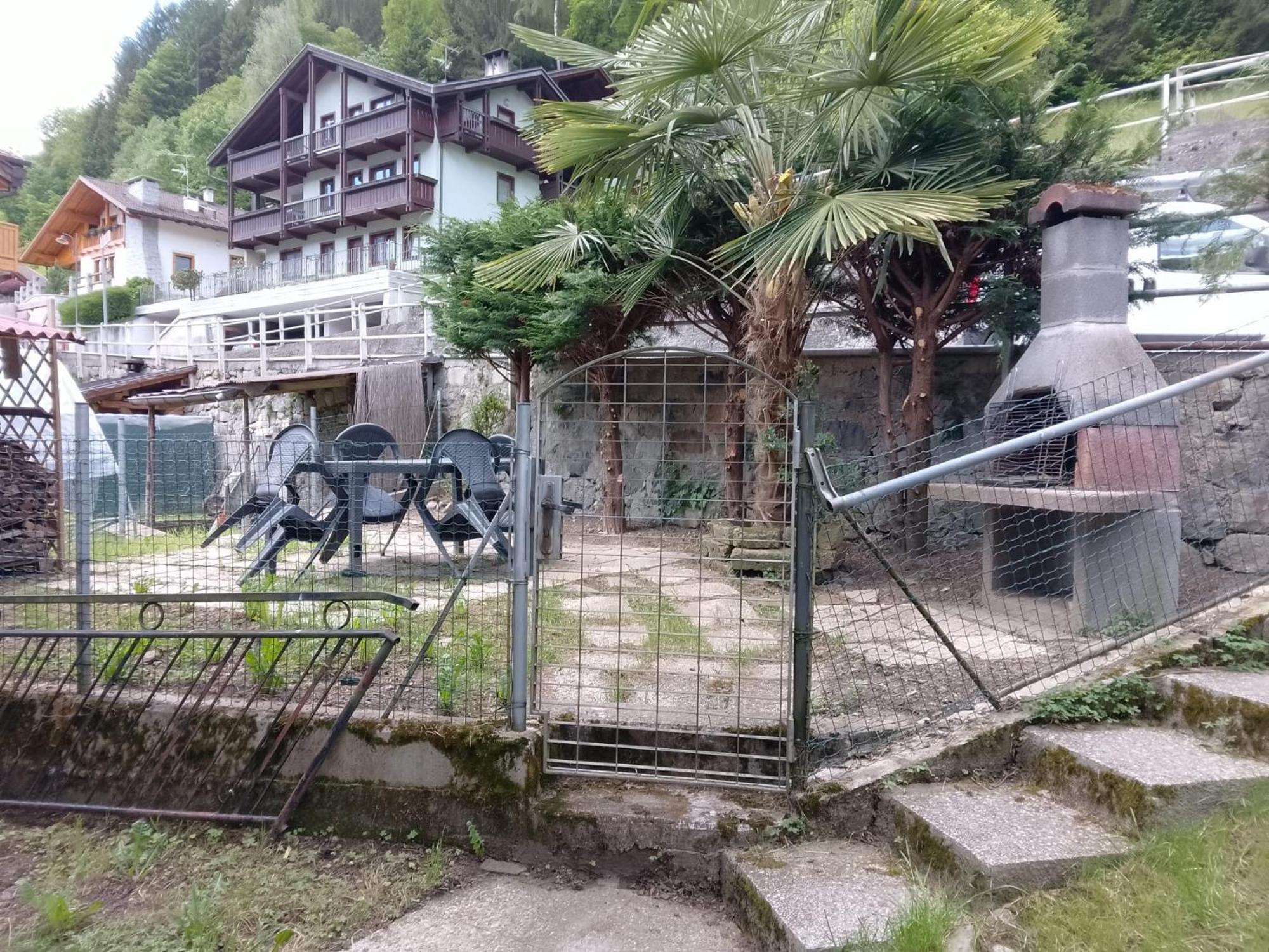 La Casa Di Siro Lägenhet Caderzone Exteriör bild