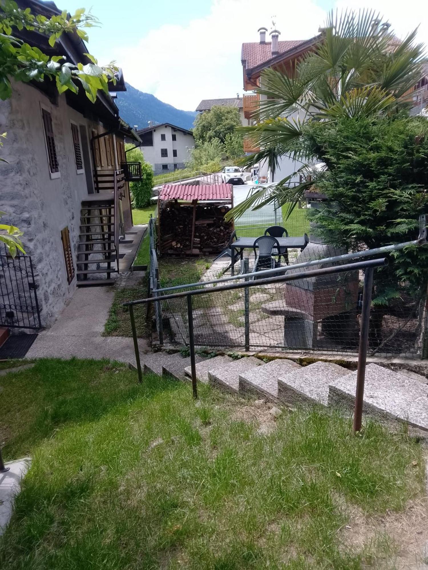 La Casa Di Siro Lägenhet Caderzone Exteriör bild